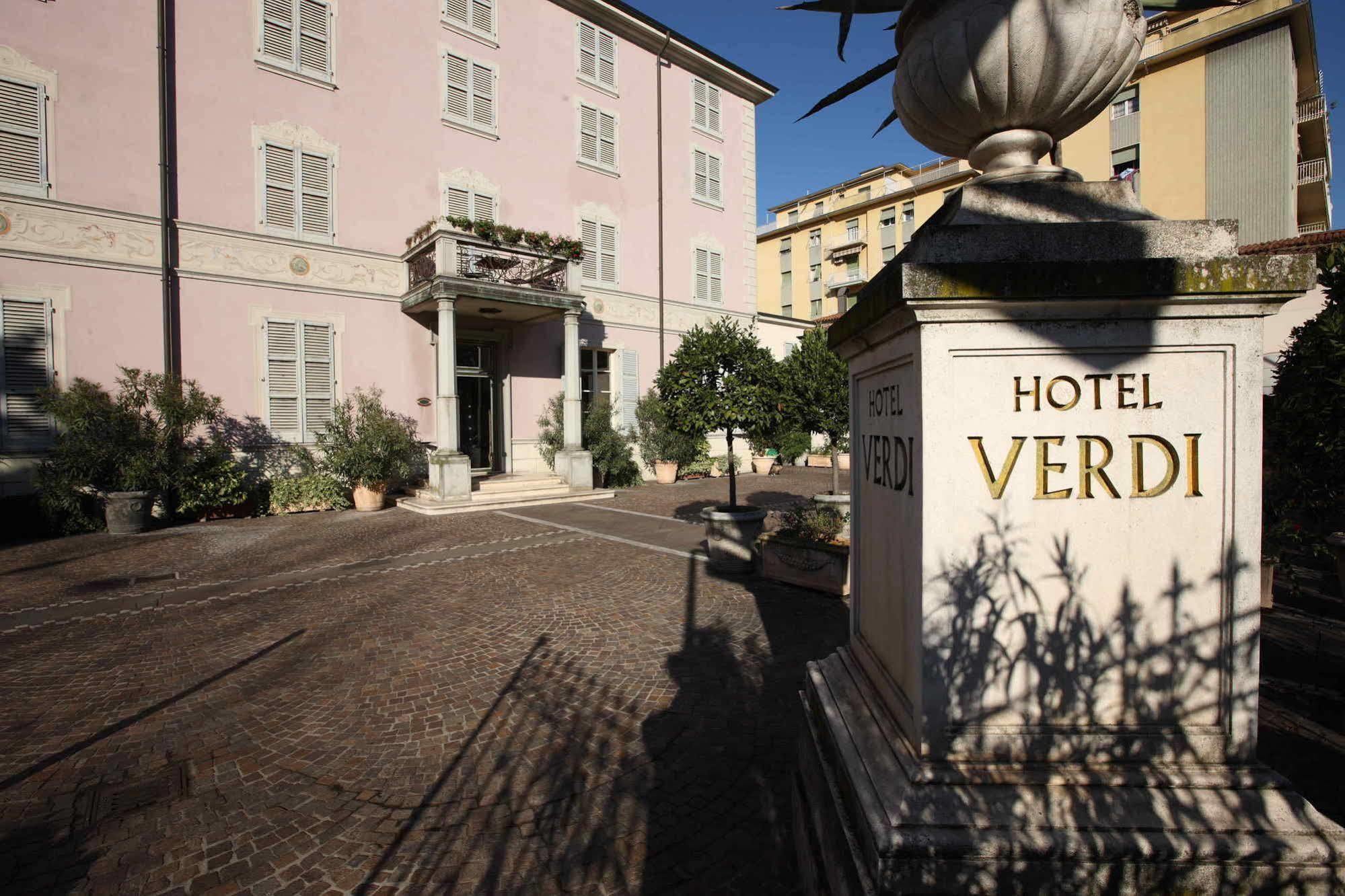 Hotel Verdi Boutique Hotel Parma Bagian luar foto